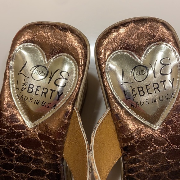 HP❤️Love and Liberty cork wedge sandals. Size 38 (8). Tan, brown, and black. NWB - Picture 7 of 8